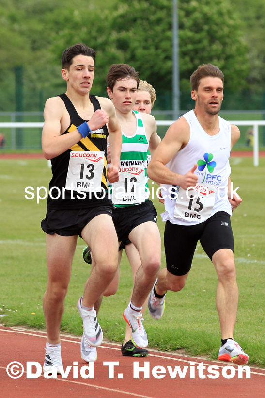 BMC 800 metres, Monday, May 9th, BMC Chester le Street, County Durham. Photo: David T. Hewitson/Sports for All Pics